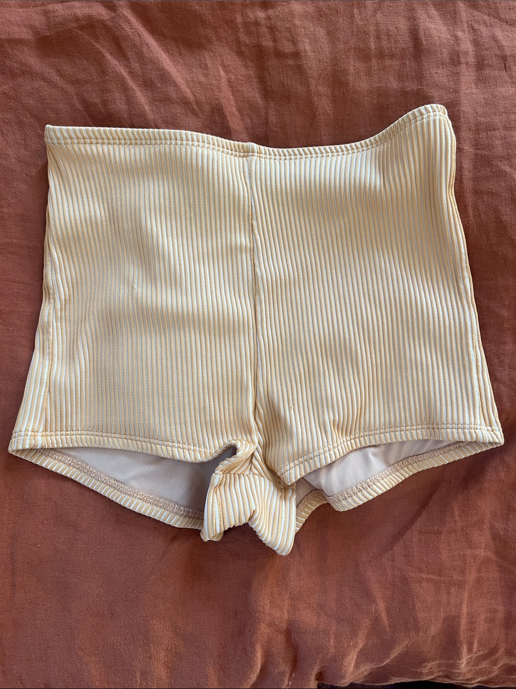 Ribbed High-Waist Mollusk Swim Surf Bottoms In Pale Butter Yellow — image 2 of 4